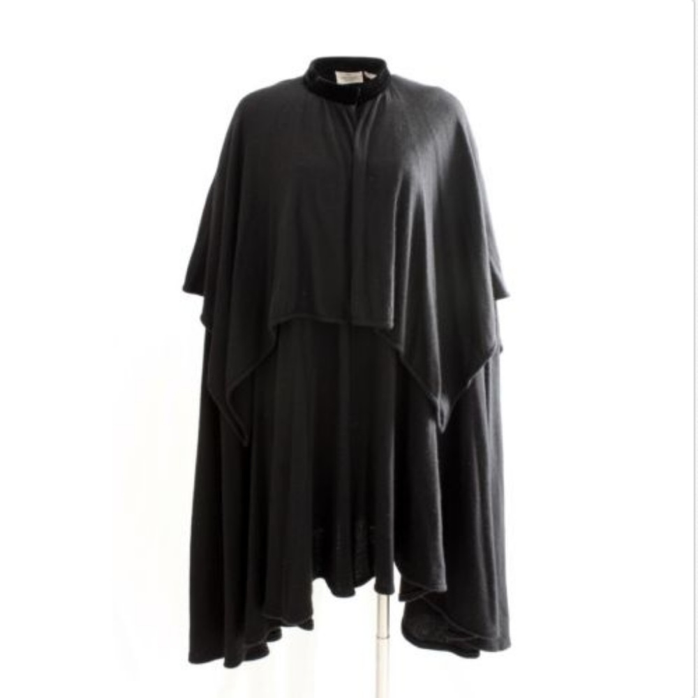 Valentino Cape Black Angora Wool Knit Outerwear Vintage Valentino Boutique OSFM